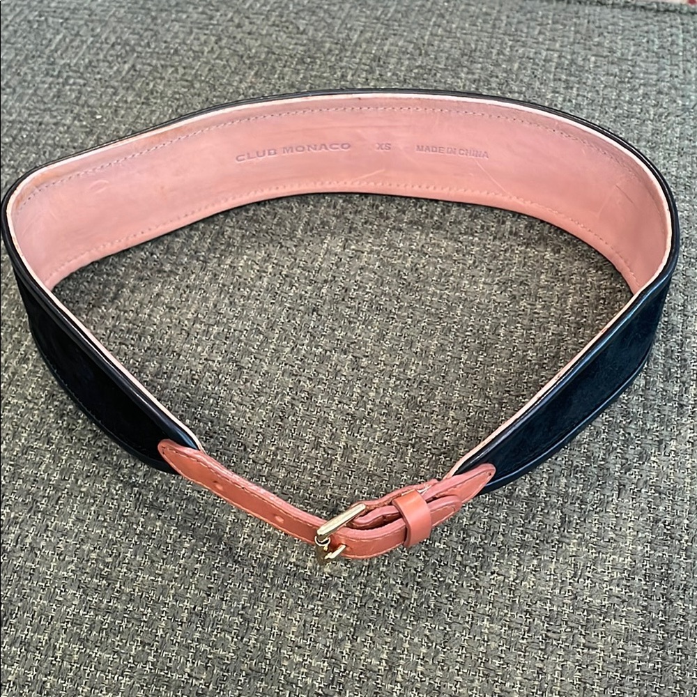 Club Monaco Black leather and suede belt (sz xs)